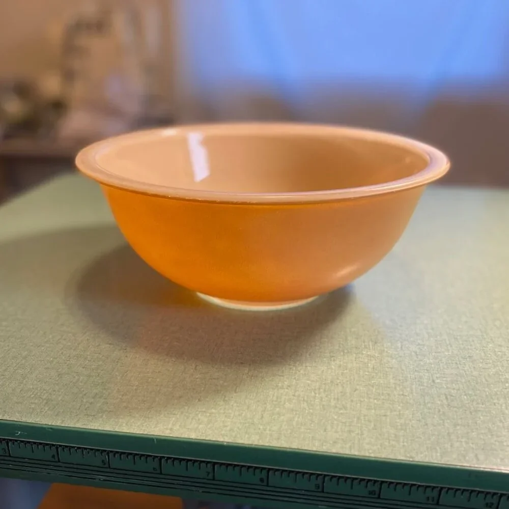 Ten Inch Glass Pyrex Peach Big Mixing Bowl